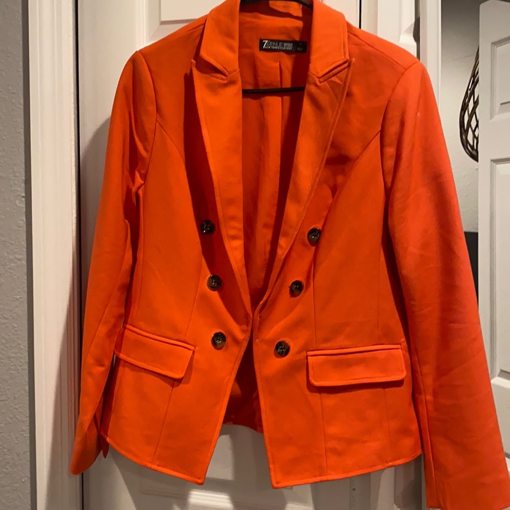7th Ave Design studio blazer